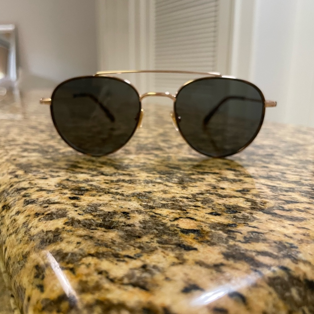 Brand New TOMS Round Sunglasses